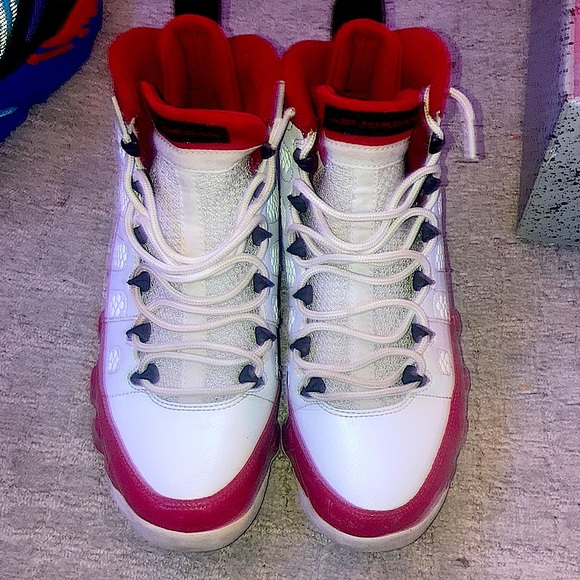 Gym red Jordan 9s - Picture 1 of 4